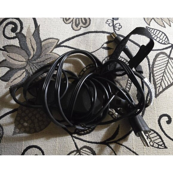 HP 519329-003 19.5V 3.33A 65W Genuine Original AC Power Adapter Charger - Picture 1 of 3